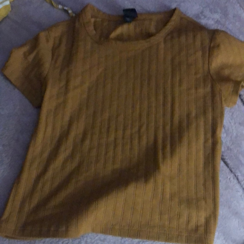 Brand new without tags, wild fable ribbed crop top C